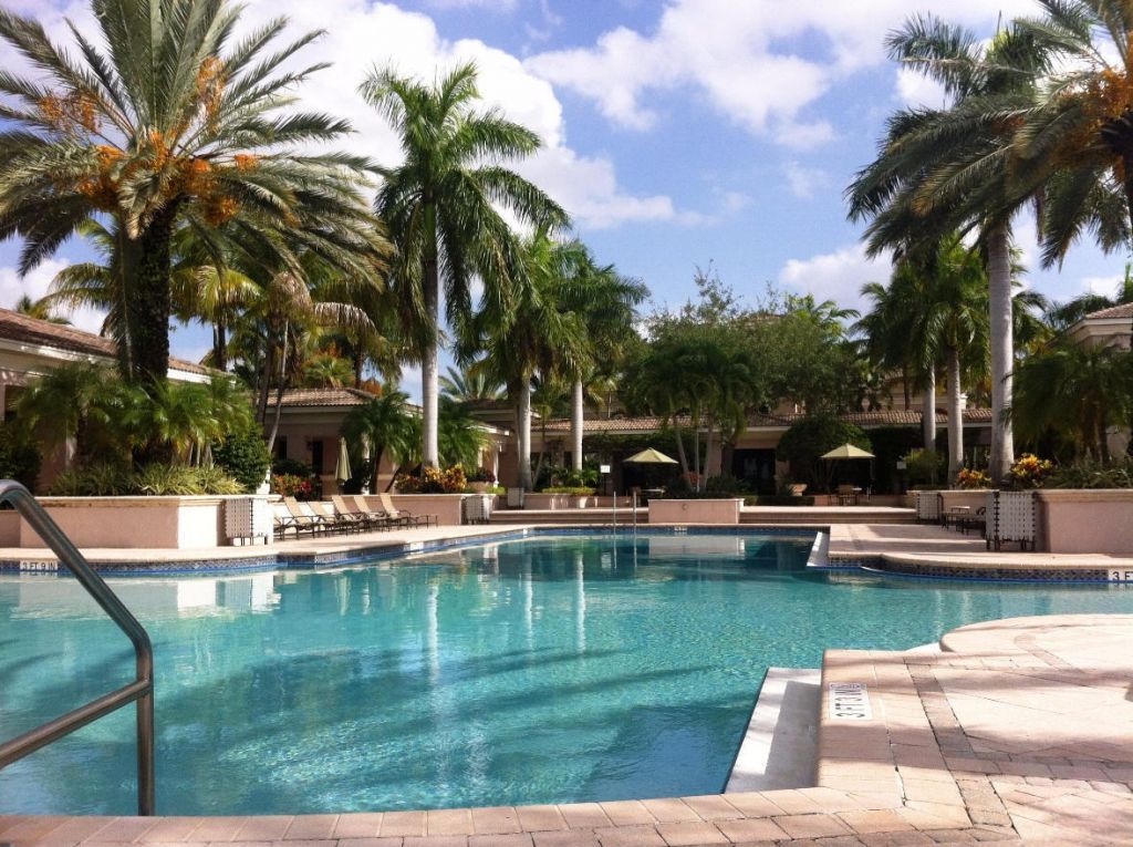 3019 Alcazar Place, Unit Apt 102, Palm Beach Gardens, FL 33410 Photo