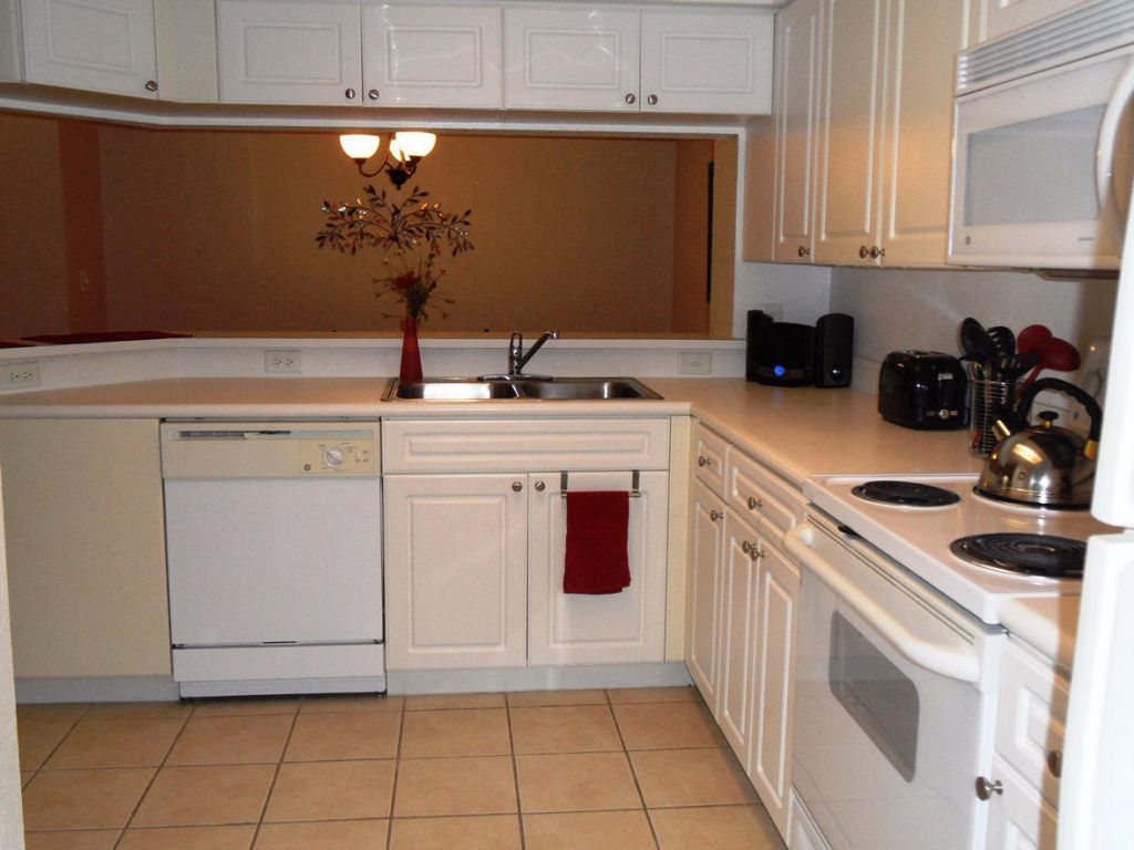 3019 Alcazar Place, Unit Apt 102, Palm Beach Gardens, FL 33410 Photo