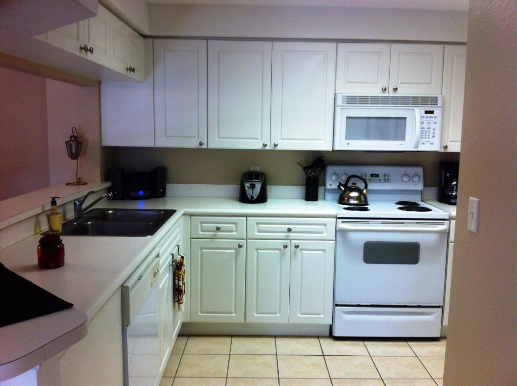 3019 Alcazar Place, Unit Apt 102, Palm Beach Gardens, FL 33410 Photo