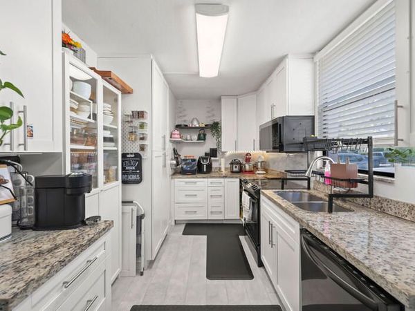 8421 Forest Hills Drive, Unit 104, Coral Springs, FL 33065