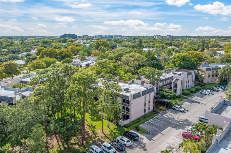8421 Forest Hills Drive, Unit 104, Coral Springs, FL 33065 Photo