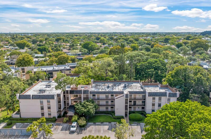 8421 Forest Hills Drive, Unit 104, Coral Springs, FL 33065 Photo