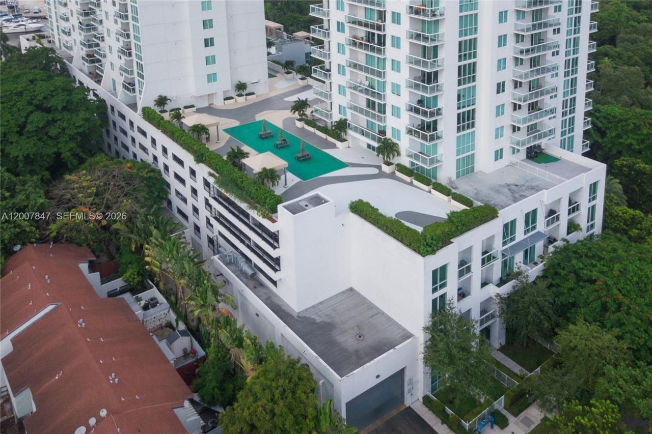 1871 NW S River Dr, Unit 802, Miami, FL 33125 Photo