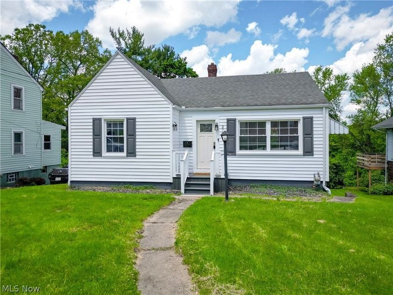 2717 Cleveland Avenue, Steubenville, OH 43952 Photo 1