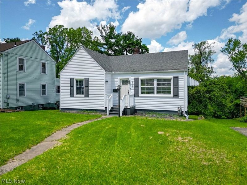 2717 Cleveland Avenue, Steubenville, OH 43952 Photo 2