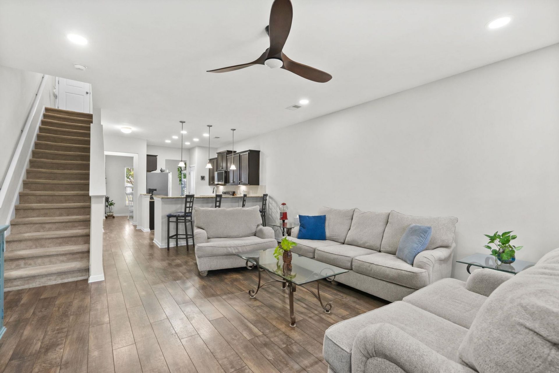 306 Castle Dr.  Photo 16