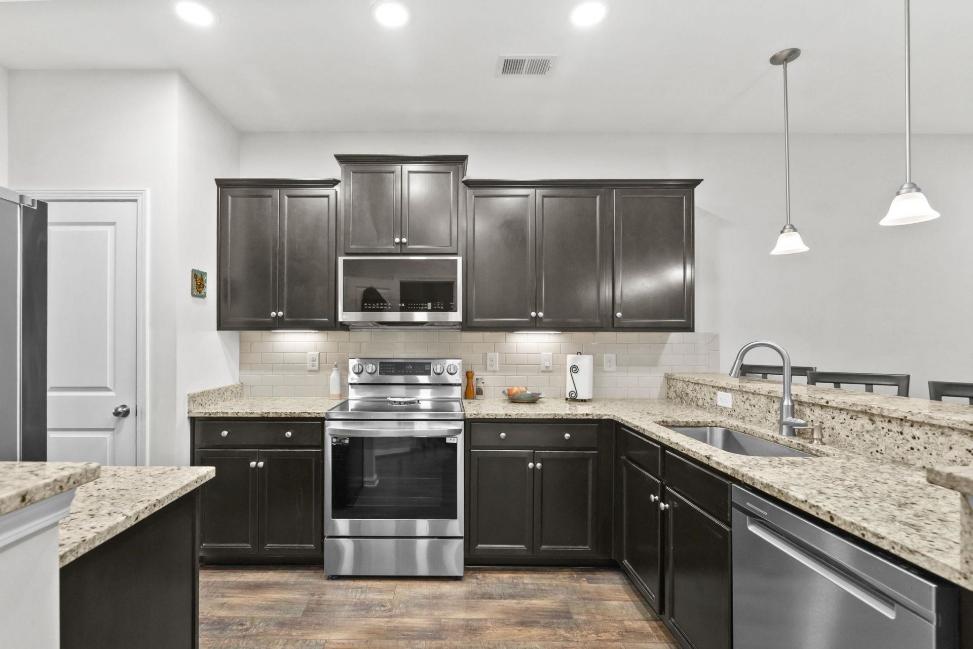 306 Castle Dr.  Photo 19