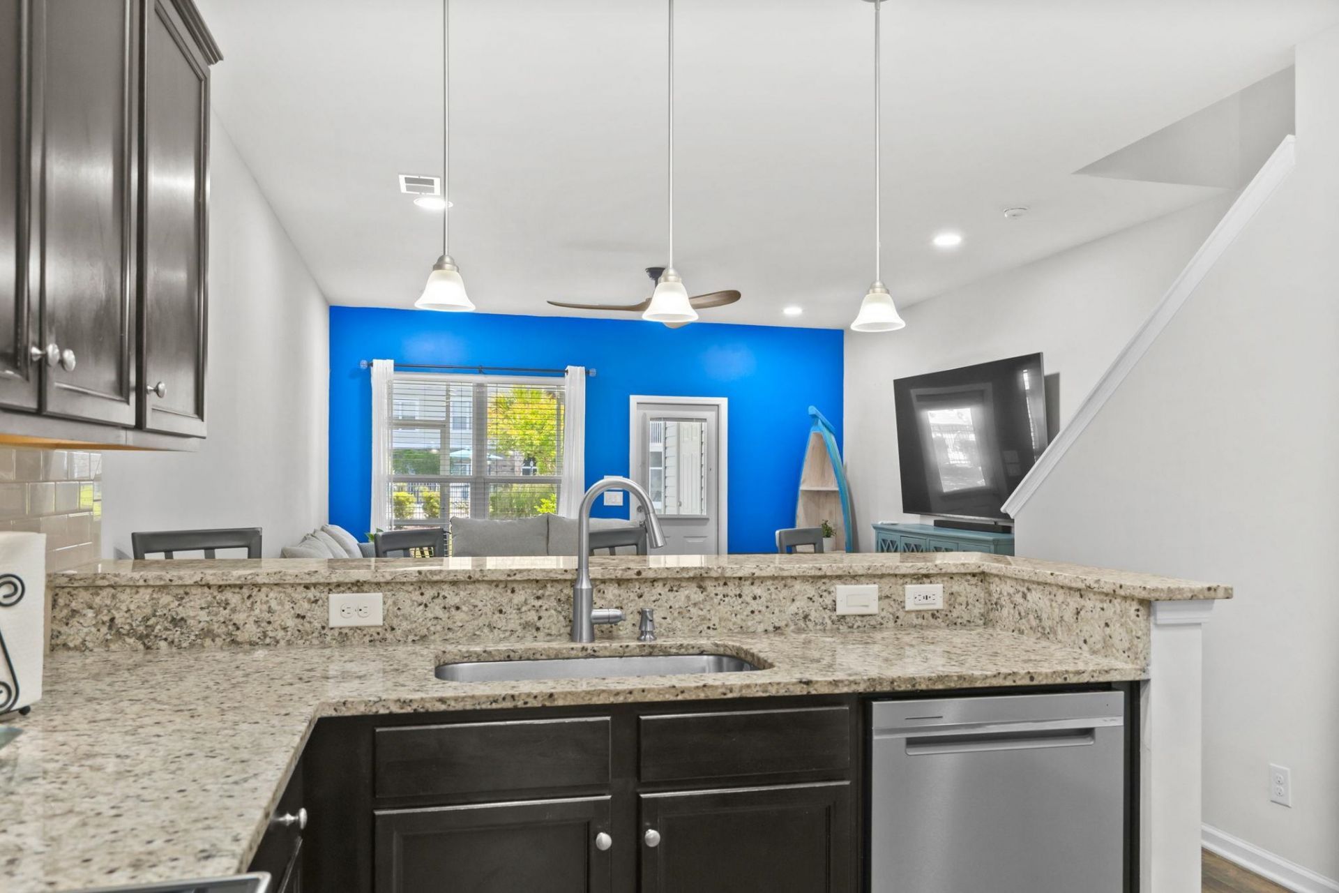 306 Castle Dr.  Photo 23