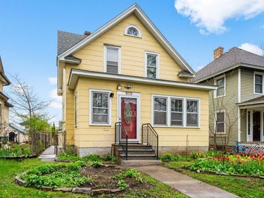 873 Carroll Avenue, Saint Paul, MN 55104