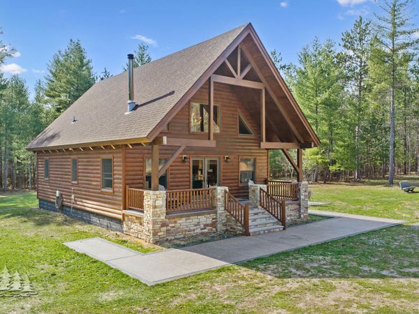 4312 W Cherry Creek Road, Lewiston, MI 49756