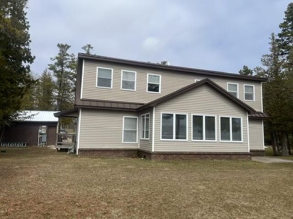 195 W Huron Drive, Bois Blanc, MI 49775