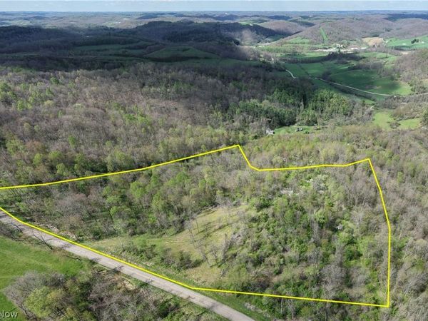 Deersville Ridge Road , Cadiz, OH 43907