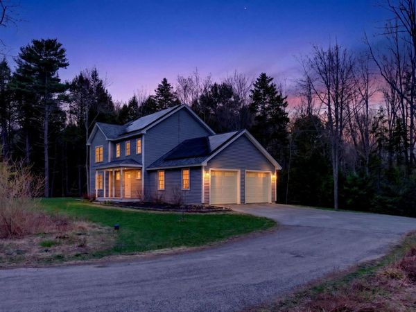 31 Jackson Boulevard, Freeport, ME 04032