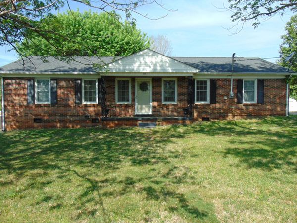 117 Wildwood Dr , Unionville, TN 37180