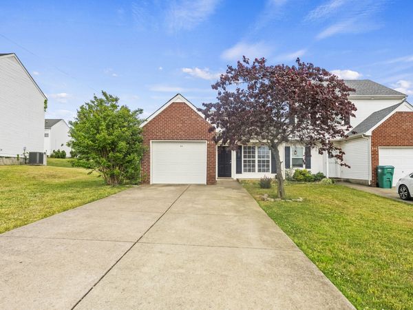 810 Neptune Ct , Smyrna, TN 37167