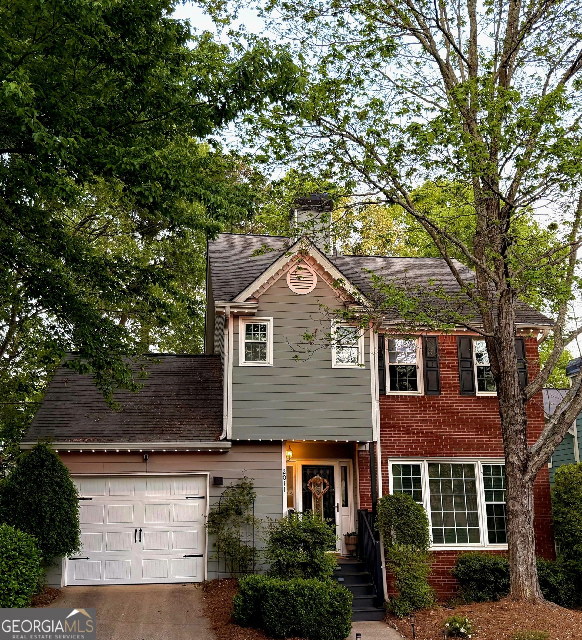 2011 Eagle Glen Road, Alpharetta, GA 30022 Main Photo