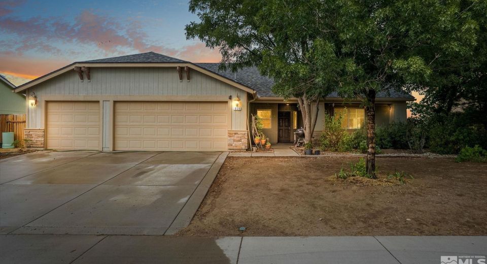 859 Klien Street, Dayton, NV 89403 Photo