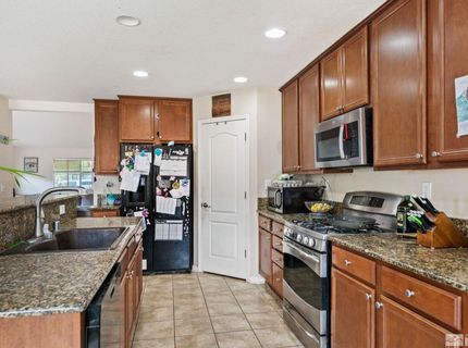 859 Klien Street, Dayton, NV 89403 Photo