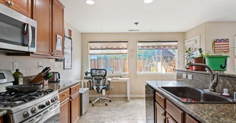 859 Klien Street, Dayton, NV 89403 Photo