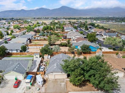 859 Klien Street, Dayton, NV 89403 Photo