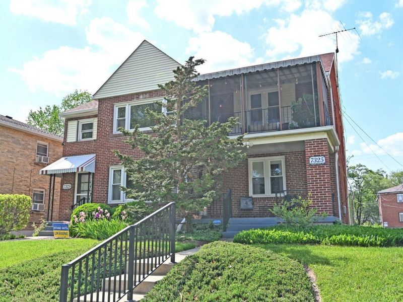 7325 Brookcrest Drive, Cincinnati, OH 45237 Photo 2