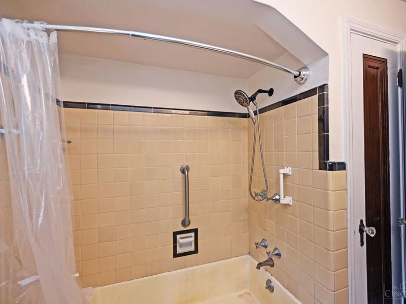 7325 Brookcrest Drive, Cincinnati, OH 45237 Photo 42