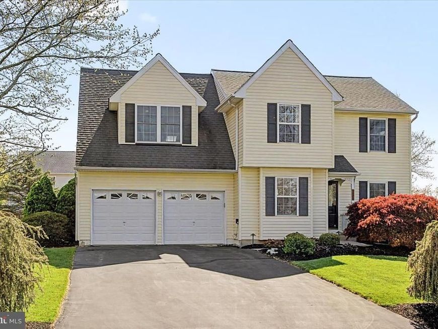 112 Trotters Way, Dublin, PA 18917 Main Photo