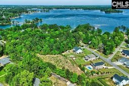 109 Carrituck Court  photo 4