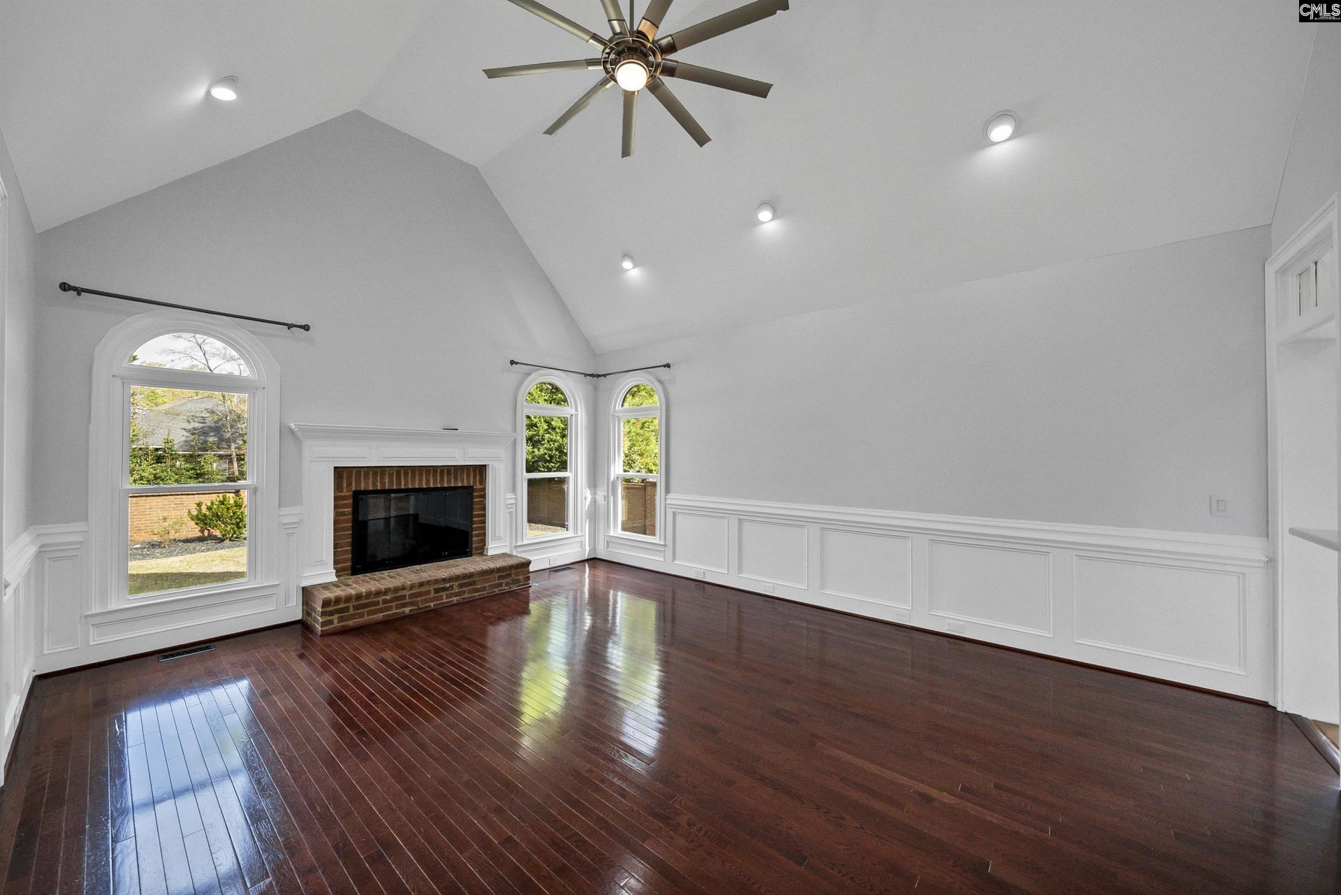 209 Secret Cove Drive  Photo 12