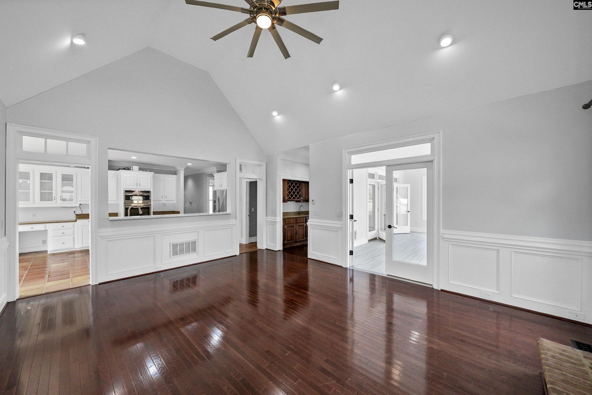 209 Secret Cove Drive  Photo 14