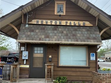 75 E Broad Street, Newton Falls, OH 44444