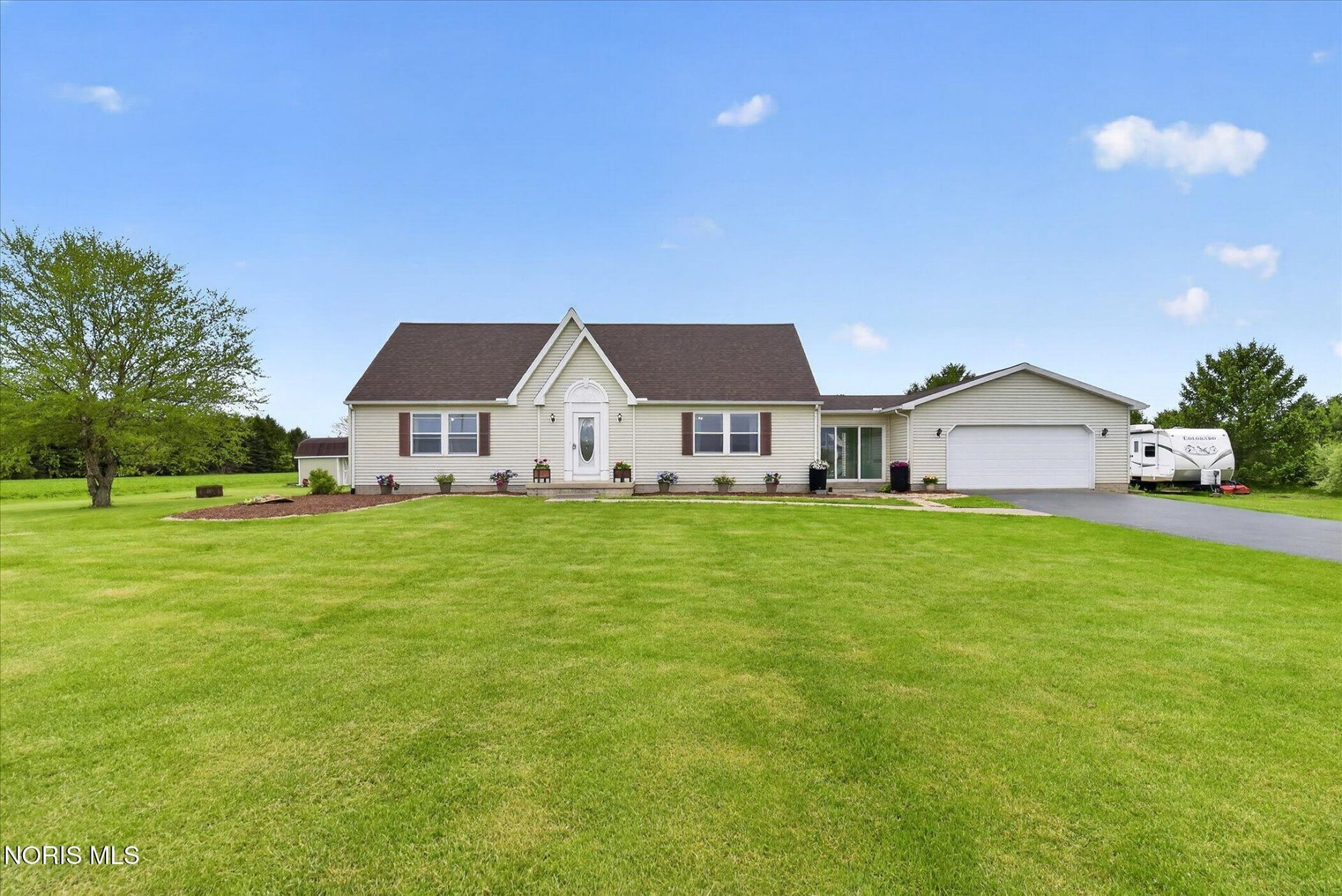 13131 County Road H, Wauseon, OH 43567 Main Photo