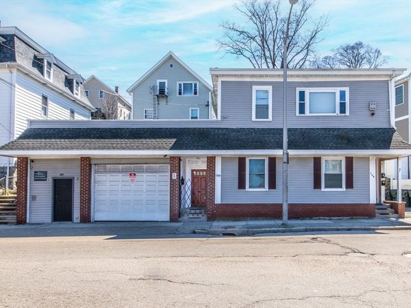 801 N Main St, Fall River, MA 02720