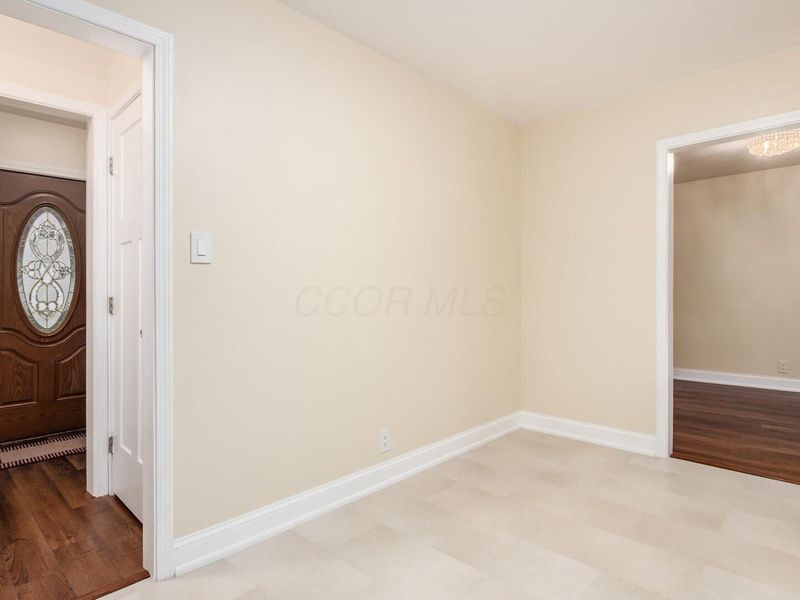 2446 Edison Avenue, Zanesville, OH 43701 Photo 14
