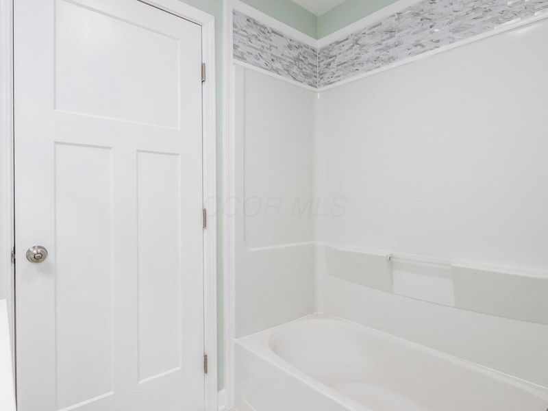 2446 Edison Avenue, Zanesville, OH 43701 Photo 20