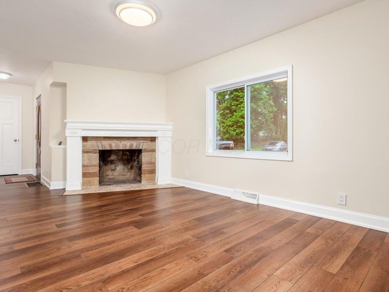 2446 Edison Avenue, Zanesville, OH 43701 Photo 5