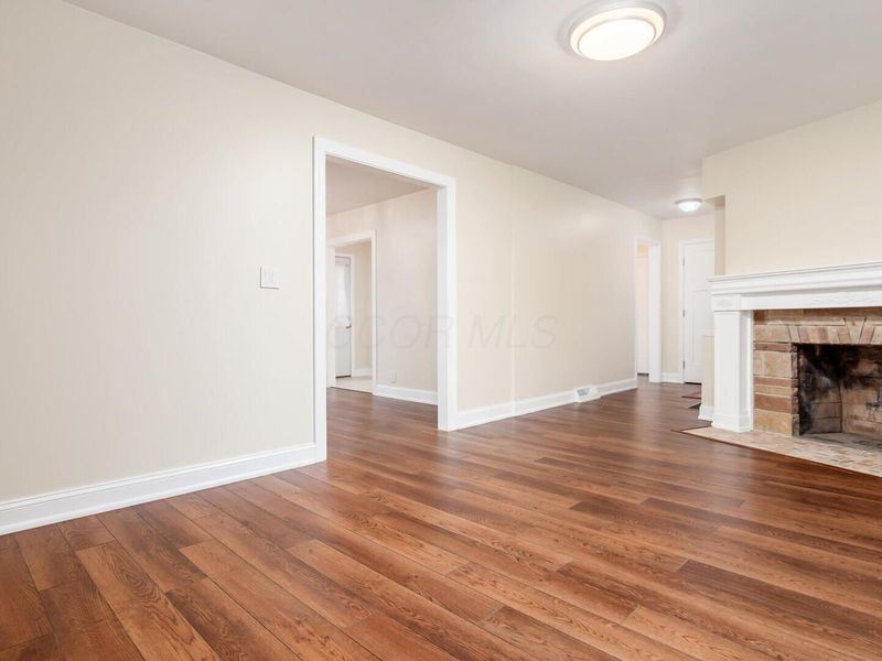 2446 Edison Avenue, Zanesville, OH 43701 Photo 6