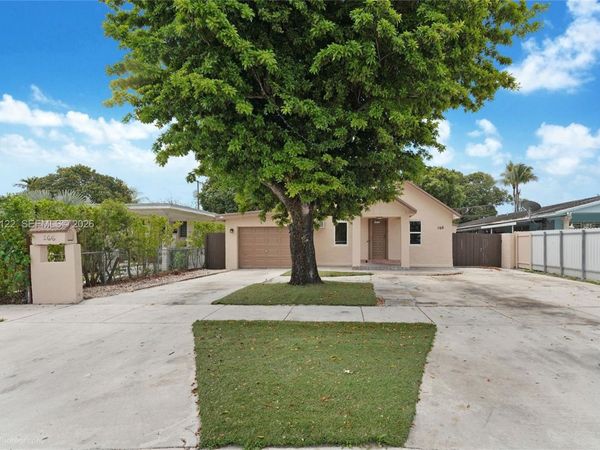 166 E 17th St , Hialeah, FL 33010