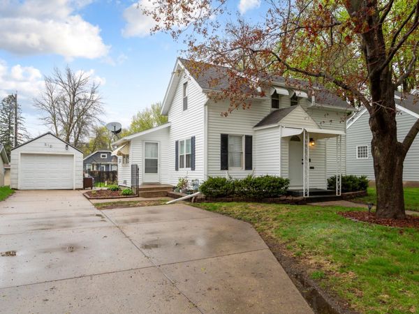 510 E School Street , Owatonna, MN 55060