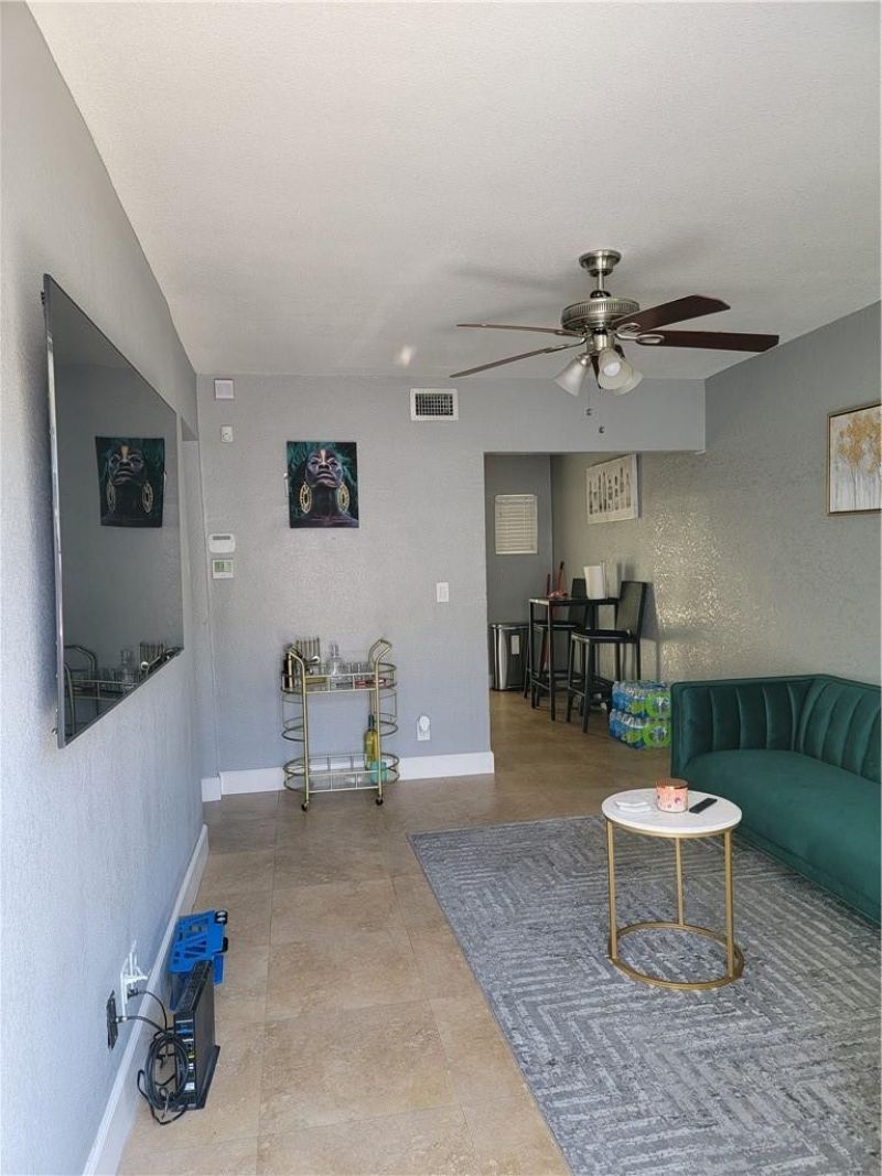 1010 NW 3rd Avenue, Hallandale Beach, FL 33009 Photo