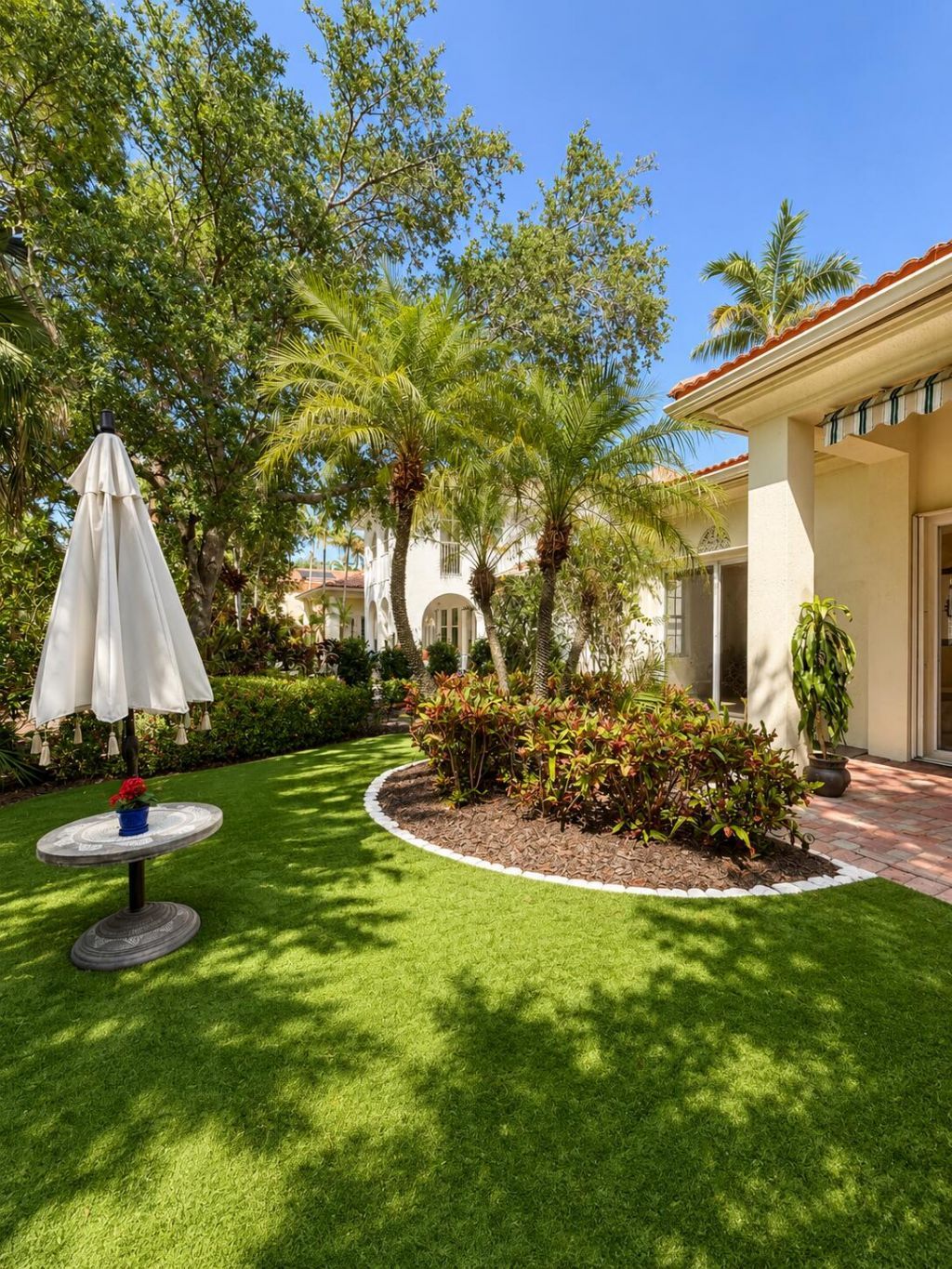 974 Mill Creek Drive, Palm Beach Gardens, FL 33410 Photo