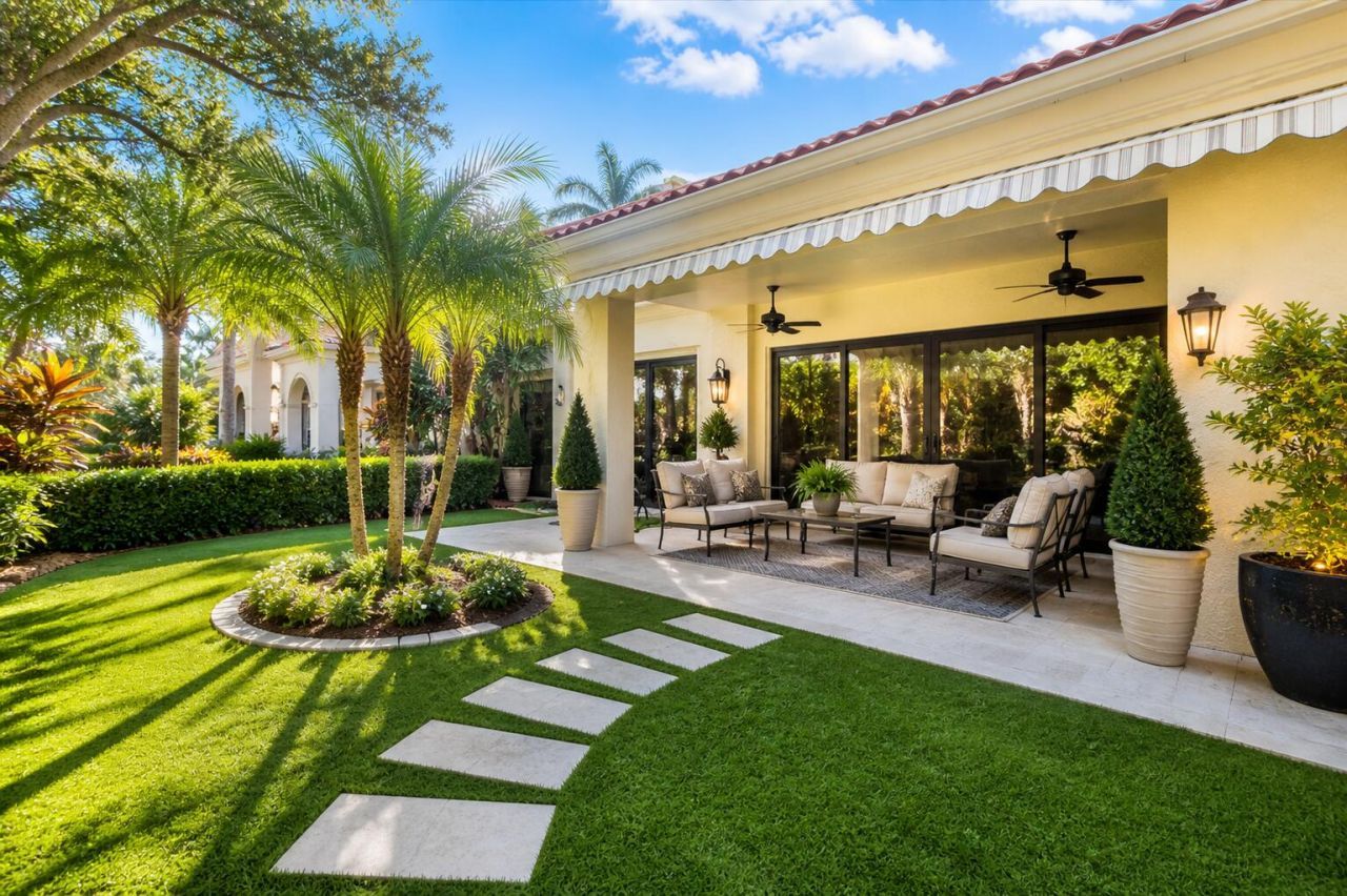 974 Mill Creek Drive, Palm Beach Gardens, FL 33410 Photo