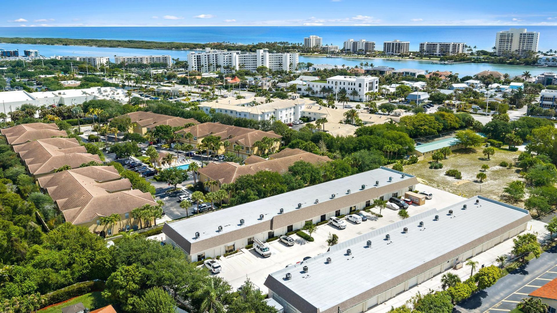 212 N Us Highway 1, Unit 21, Tequesta, FL 33469 Photo
