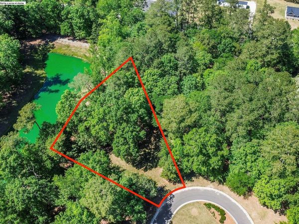 195 Long Leaf Drive , Wallace, NC 28466