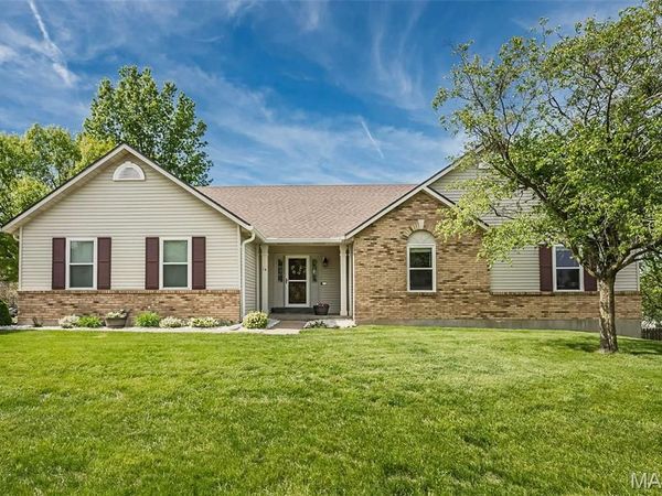 14 Beckewith Trail, O'Fallon, MO 63368
