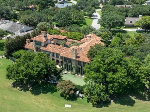 6236 Indian Creek Drive, Fort Worth, TX 76107