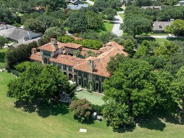 6236 Indian Creek Drive, Fort Worth, TX 76107