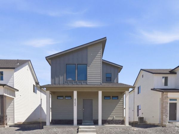 4302 N Camp Creek Ave, Meridian, ID 83646