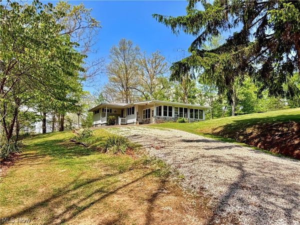 2163 Bull Run Road, Waverly, WV 26184