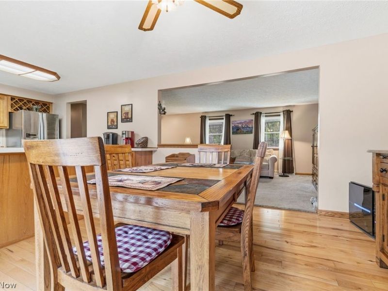 6195 Breezehill Road SW, East Sparta, OH 44626 Photo 10